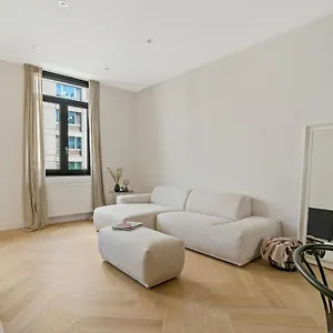 https://charming-studio-closes-to-zuid.hotelsantwerp.net